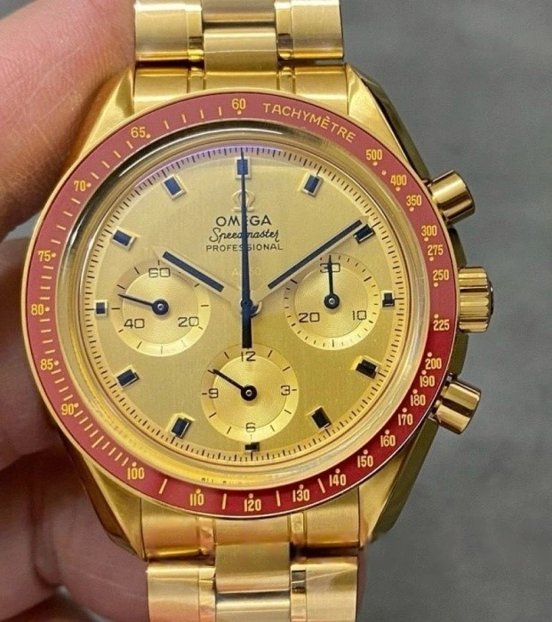 OM Factory Omega Speedmaster 310.60.42.50.99.001 1:1 Best Edition Replica Watch